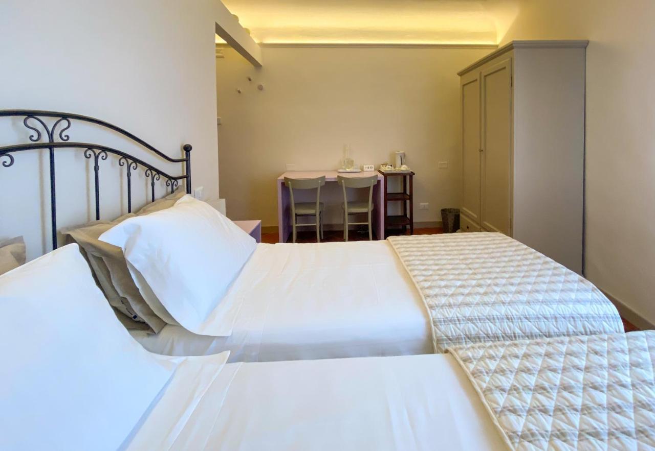 B&B San Francesco Siena Bagian luar foto