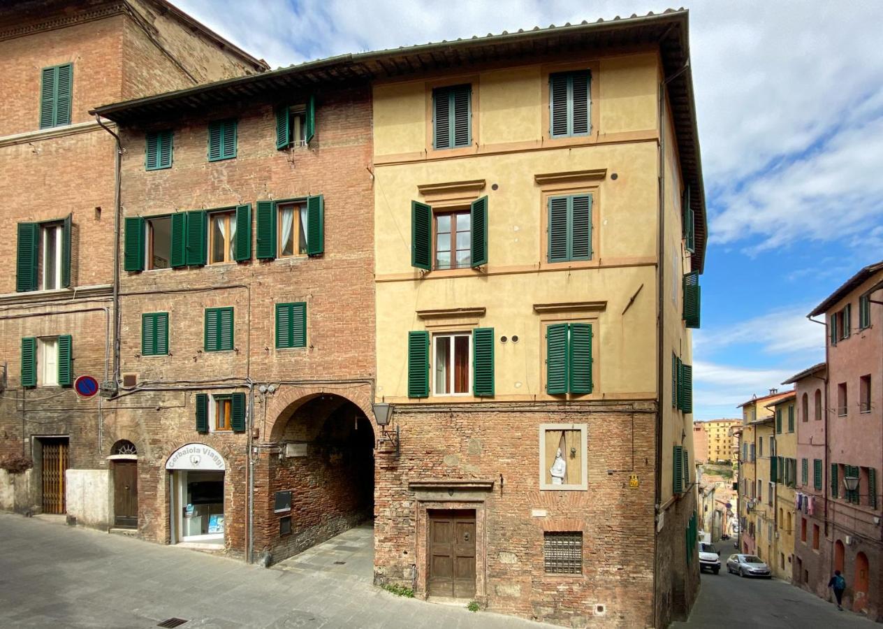 B&B San Francesco Siena Bagian luar foto